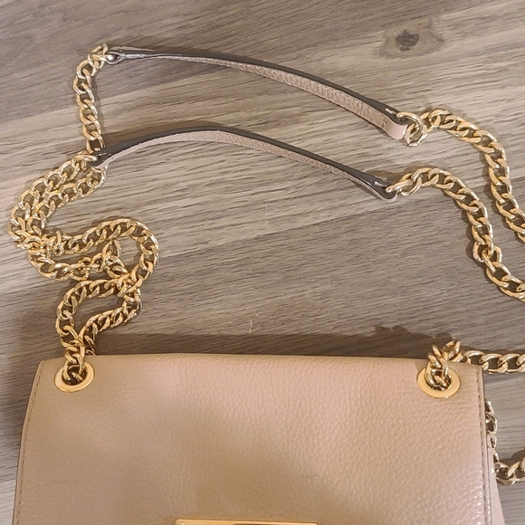 Michael Kors Purse - Picture 6 of 14